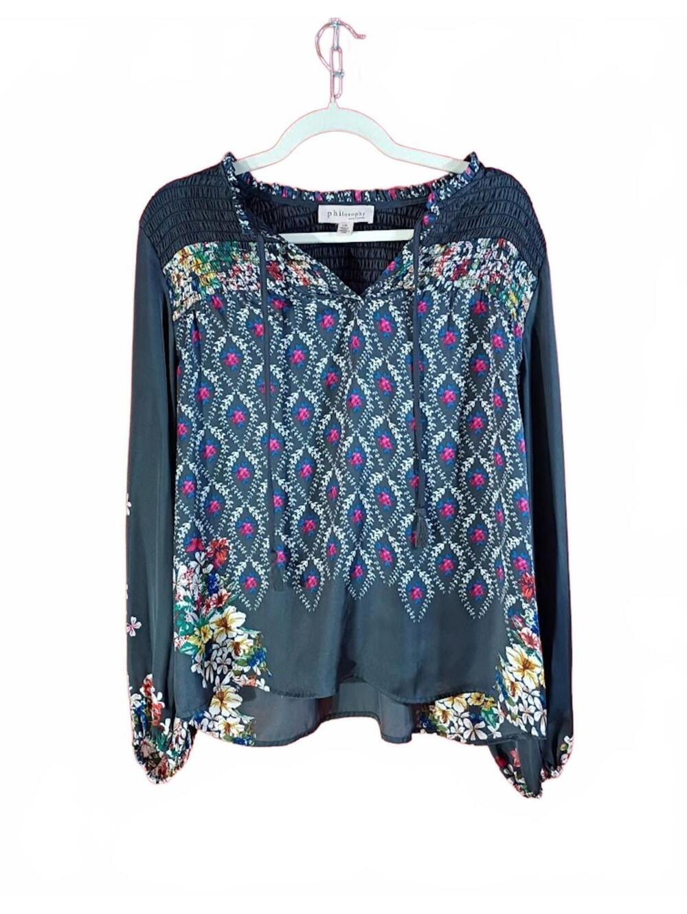 Philosophy Republic Clothing Long Sleeve Gray Floral Pattern Blouse Size L